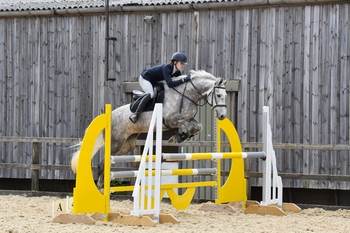 Sadie Abel scoops the Equissage Pulse Senior British Novice Second Round at Northallerton Equestrian Centre